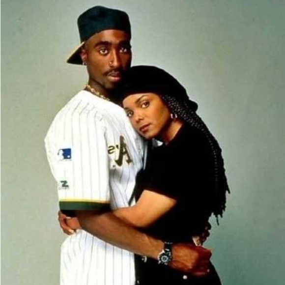 🆕️🆑️ FASHION NOVA GRAPHIC TEE | Retro Poetic Justice with 2 Pac Images White - Picture 6 of 10